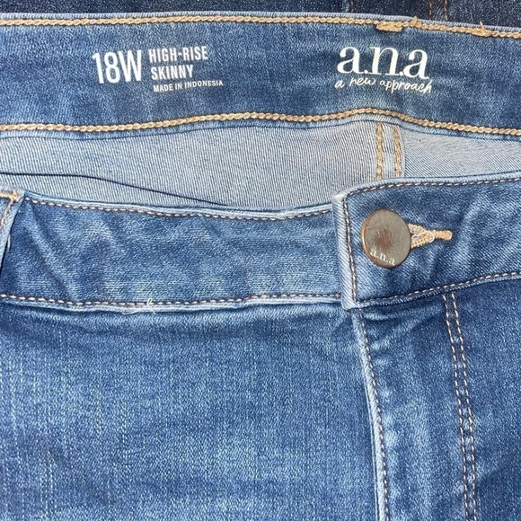 a.n.a High-Rise Skinny Jeans Size 18W Worn 1X. EUC Slightly distressed - Picture 7 of 8